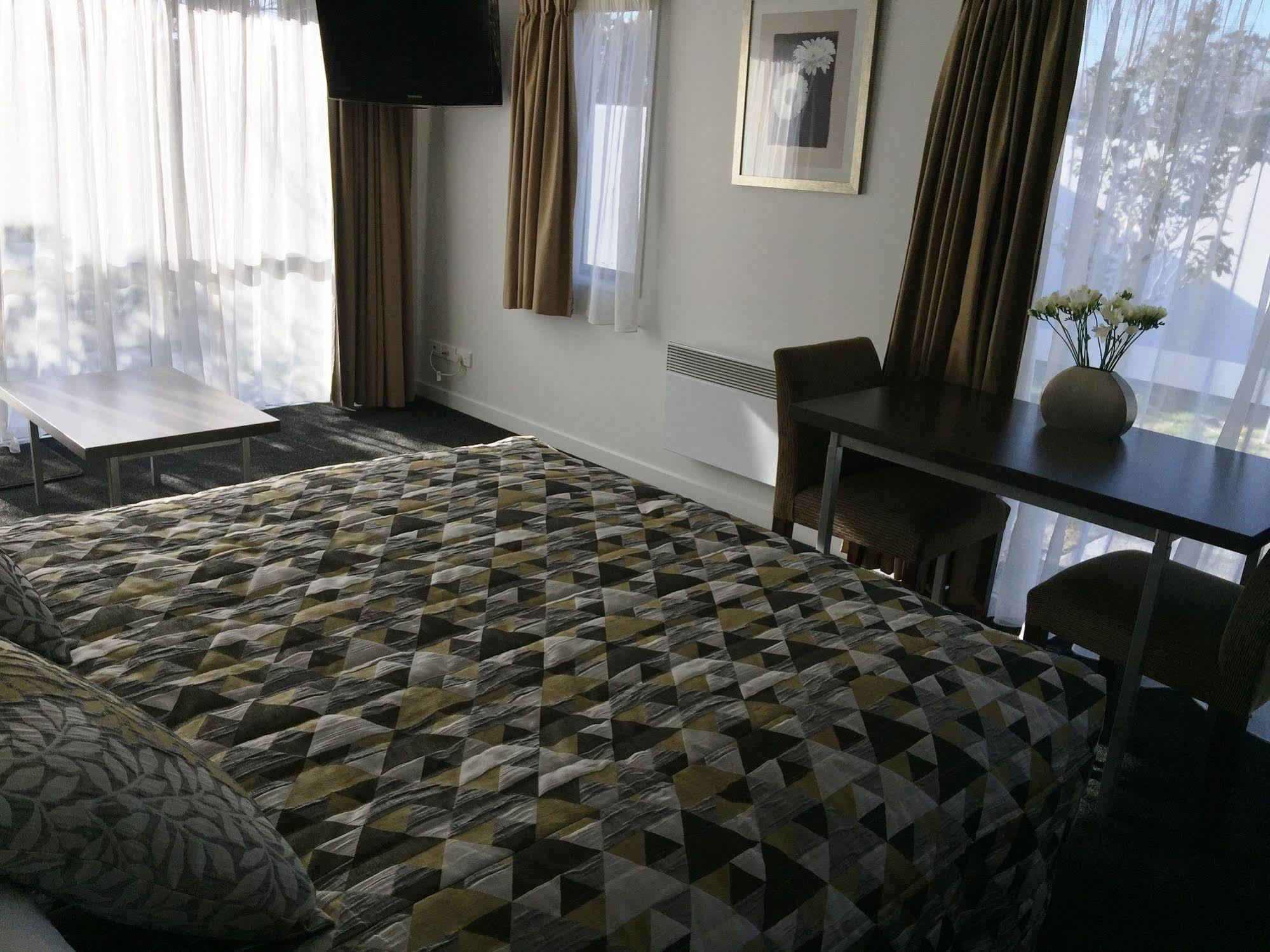 Airport Delta Motel Κράισττσερτς Εξωτερικό φωτογραφία