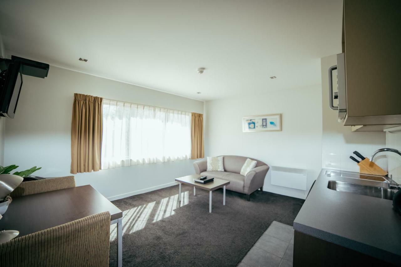 Airport Delta Motel Κράισττσερτς Εξωτερικό φωτογραφία